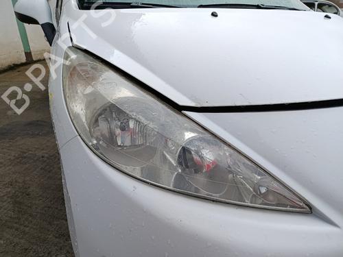 Used Right headlight PEUGEOT 207 (WA_, WC_) 1.4 HDi (68 hp) 32126618