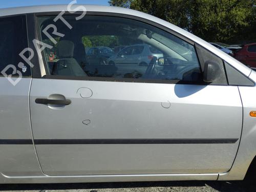 Used Front right door window FORD FIESTA V (JH_, JD_) 1.6 16V (100 hp) 27035701