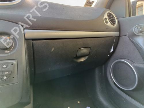 Boîte à gants RENAULT CLIO III (BR0/1, CR0/1) 1.5 dCi (C/BR0G, C/BR1G) (68 hp) 30848989