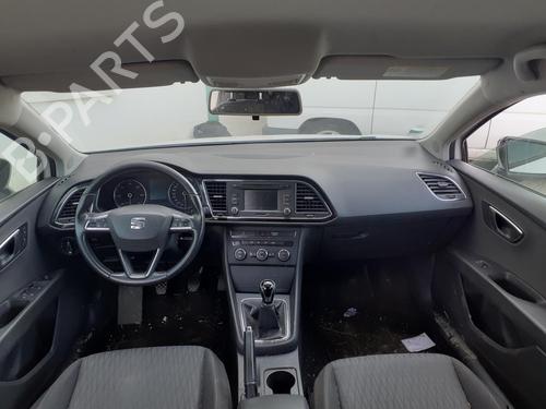 Used Dashboard SEAT LEON (5F1) 1.6 TDI (105 hp) 27038359