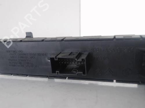 Used Warning switch Warning switch PEUGEOT 3008 I MPV (0U_) 1.6 HDi (109 hp) 27028101 27028101