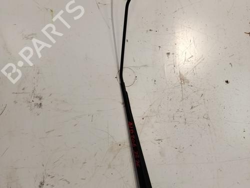 Vindrute viskerarm PEUGEOT 206 Hatchback (2A/C) 1.6 i (89 hp) 29565226