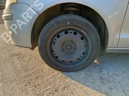 Used Rim VW POLO IV (9N_, 9A_) 1.4 TDI (70 hp) 29847116