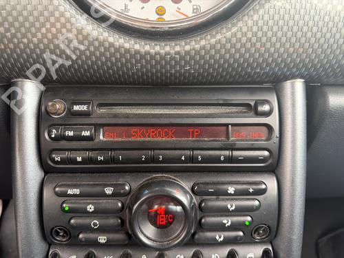 Used Radio Radio MINI MINI (R50, R53) One (90 hp) 40174431 40174431