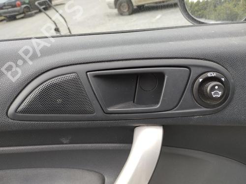 Used Front left interior door handle FORD FIESTA VI (CB1, CCN) 1.4 TDCi (70 hp) 27038717