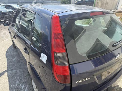 Used Left taillight FORD FIESTA V (JH_, JD_) 1.4 16V (80 hp) 27033407