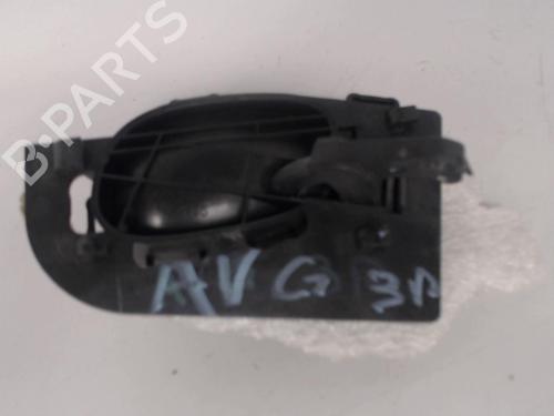 Venstre foran invendig håndtak PEUGEOT 206 Hatchback (2A/C) 1.9 D (69 hp) 27032136