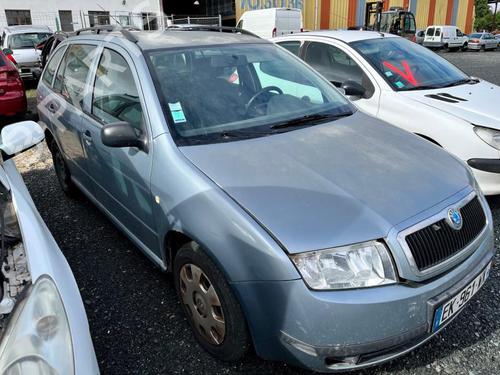 Left headlight SKODA FABIA I Combi (6Y5) 1.9 SDI | BP27030871C28 - Image 4