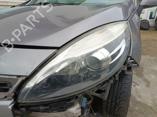 Used Left headlight Left headlight RENAULT SCÉNIC III (JZ0/1_) 1.5 dCi (JZ02, JZ0R) (95 hp) 33824581 33824581