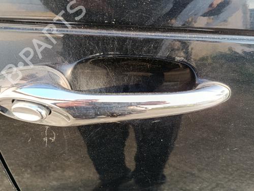 Used Front right exterior door handle Front right exterior door handle CHRYSLER PT CRUISER (PT_) 2.2 CRD (121 hp) 32711515 32711515
