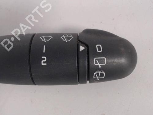 Used Steering column stalk RENAULT CLIO II (BB_, CB_) 1.4 16V (B/CB0P, BB13) (98 hp) 27032089