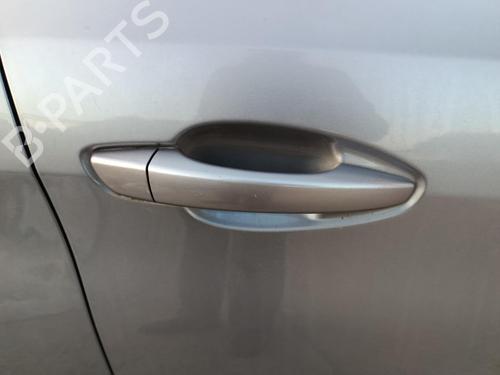 Used Front right exterior door handle PEUGEOT 308 II (LB_, LP_, LW_, LH_, L3_) 1.6 BlueHDi 120 (120 hp) 29761361