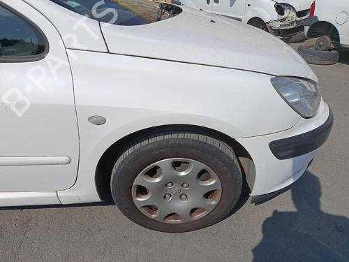 voorscherm-rechts-peugeot-307-3ac-2000-2001-2002-2003-2004-2005-2006-2007-2008-2009-2010-2011-2012-36901455 main image