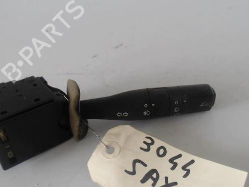 Used Headlight switch CITROËN SAXO (S0, S1) 1.4 VTS (75 hp) 27030217