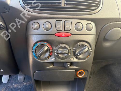 Used Heater blower motor Heater blower motor FIAT PUNTO (188_) 1.3 JTD 16V (70 hp) 40112979 40112979