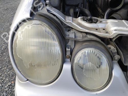 Used Right headlight Right headlight MERCEDES-BENZ E-CLASS (W210) E 320 CDI (210.026) (197 hp) 29847143 29847143