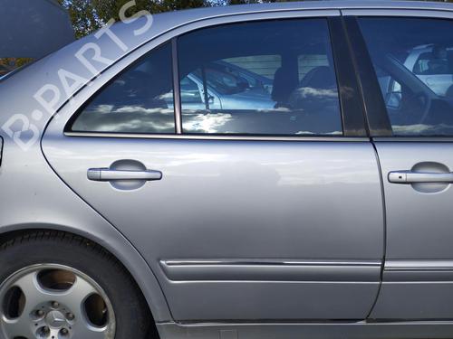 Used Right rear door MERCEDES-BENZ E-CLASS (W210) E 320 CDI (210.026) (197 hp) 29847150