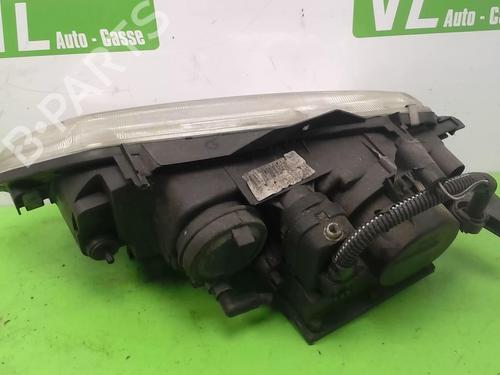 Used Right headlight RENAULT ESPACE III (JE0_) 2.2 dCi (JE0S) (115 hp) 27037528