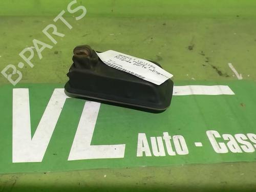 Used Front right interior door handle RENAULT CLIO I (B/C57_, 5/357_) 1.4 (B/C57T, B/C57Y) (79 hp) 27035163