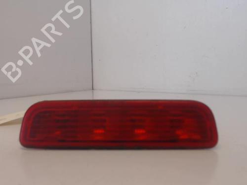 Used Third brake light FIAT QUBO (225_) 1.3 D Multijet (225CXB1A, 225AXB1A, 225CXB11, 225AXB11,... (75 hp) 27030527