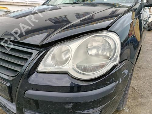 Used Left headlight VW POLO IV (9N_, 9A_) 1.4 TDI (70 hp) 32095734
