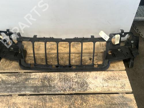 Frontplade/Frontkurv JEEP GRAND CHEROKEE II (WJ, WG) 2.7 CRD 4x4 (163 hp) 27033625