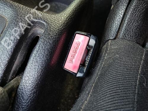 Sikkerhedssele-spænde PEUGEOT 206 Hatchback (2A/C) 1.4 HDi eco 70 (68 hp) 30464523