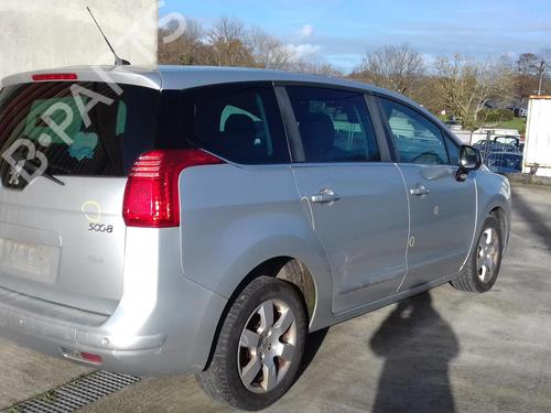 Used Rear axle PEUGEOT 5008 (0U_, 0E_) 2.0 HDi 150 / BlueHDi 150 (150 hp) 27027485