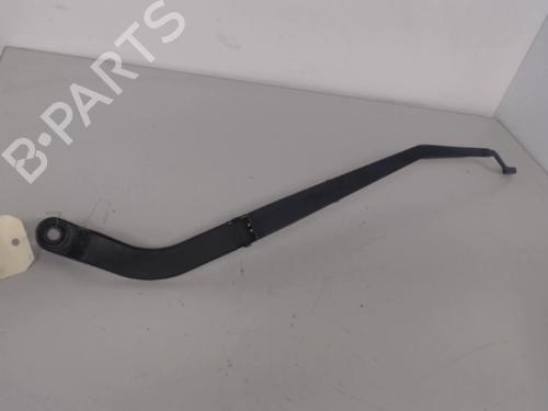 Used Front windshield wiper arm NISSAN ALMERA II Hatchback (N16) 1.5 (90 hp) 27029105
