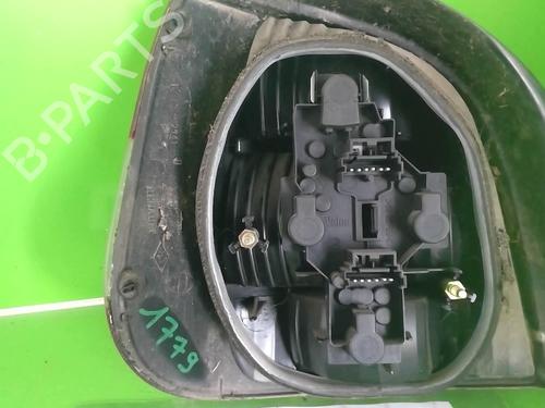 Høyre baklys RENAULT SCÉNIC I MPV (JA0/1_, FA0_) 1.9 dCi (JA05, JA1F) (102 hp) 27029407