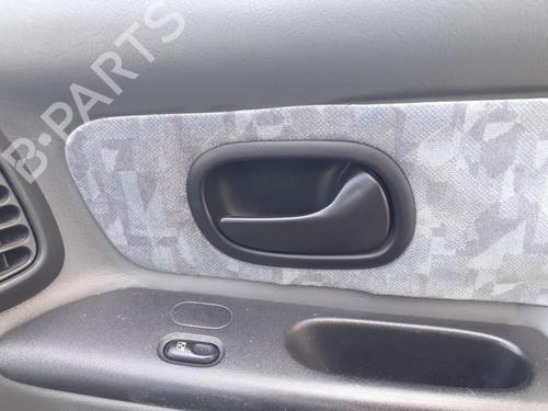 Used Front right interior door handle RENAULT LAGUNA I (B56_, 556_) 1.8 (B56Z) (94 hp) 27434746