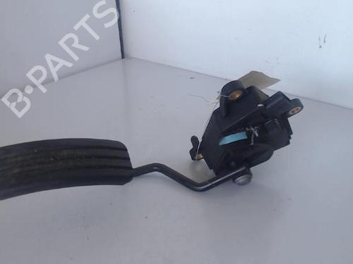 Used Pedal RENAULT CLIO III (BR0/1, CR0/1) 1.5 dCi (BR17, CR17) (86 hp) 29412729