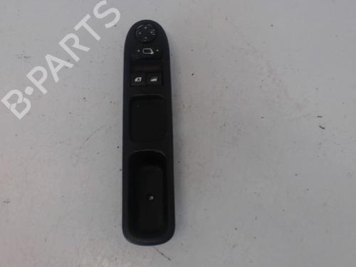 Used Left front window switch PEUGEOT 207 (WA_, WC_) 1.4 HDi (68 hp) 31802913