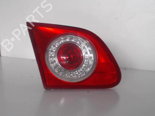 Venstre baglygte bagklap VW PASSAT B6 (3C2) 2.0 TDI 16V (140 hp) 27037099