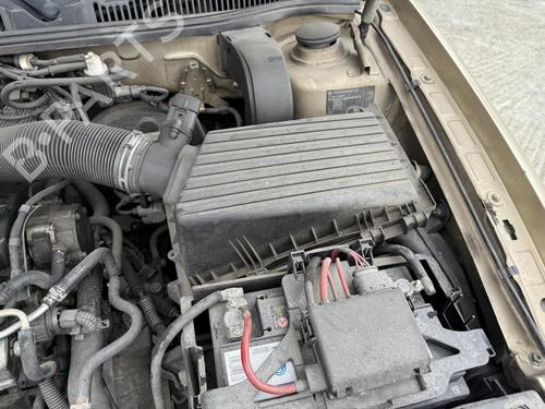 Used Air filter box VW GOLF IV (1J1) 1.9 TDI (90 hp) 27038559