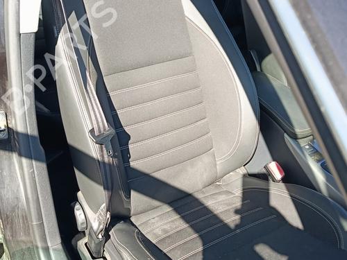 Sæde højre fortil Sæde højre fortil RENAULT LAGUNA III Grandtour (KT0/1) 1.5 dCi (KT0A, KT0R, KT02) (110 hp) 33992539 33992539