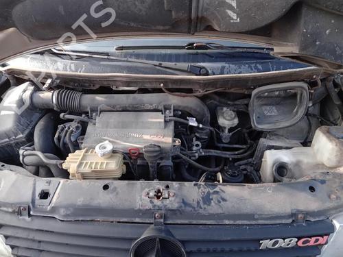 Used Windscreen washer tank MERCEDES-BENZ VITO Van (W638) 108 CDI 2.2 (638.094) (82 hp) 27036995