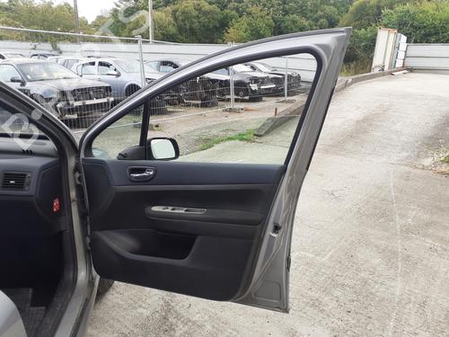 Right front door PEUGEOT 307 (3A/C) 1.6 16V | BP27584802C3 