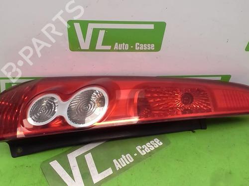 Used Left taillight FORD FIESTA V (JH_, JD_) 1.4 TDCi (68 hp) 27031277