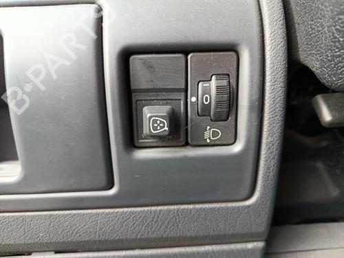 Used Mirror switch CITROËN BERLINGO / BERLINGO FIRST MPV (MF_, GJK_, GFK_) 1.4 i (MFKFX, MFKFW, GJKFWB, GJKFWC, GFKFWC) (75 hp) 32080415