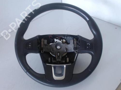 Used Steering wheel RENAULT LAGUNA III (BT0/1) 1.5 dCi (BT00, BT0A, BT0T, BT1J) (110 hp) 27033535