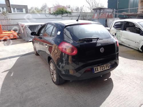 Used Left taillight FIAT BRAVO II (198_) 1.9 D Multijet (198AXE1A) (90 hp) 27030696