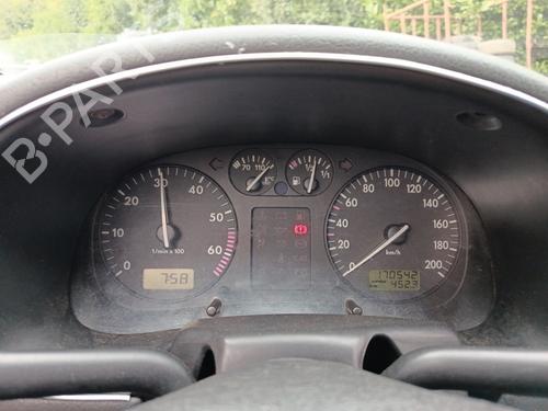 Left front indicator VW POLO III (6N1) 60 1.4 | BP31150805C32