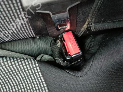 Used Seat buckle RENAULT MEGANE III Coupe (DZ0/1_) 1.5 dCi (DZ09, DZ0D, DZ1F, DZ1G, DZ14, DZ29) (110 hp) 30444410