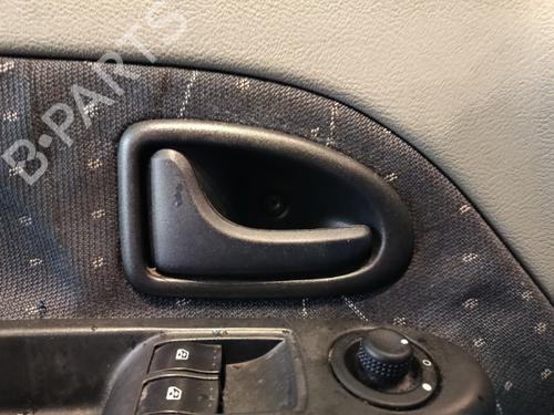 front-left-interior-door-handle-renault-clio-ii-bb_-cb_-1998-1999-2000-2001-2002-2003-2004-2005-2006-2007-2008-2009-2010-2011-2012-2013-2014-2015-2016-32493629 main image