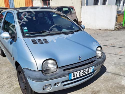 Used Right headlight Right headlight RENAULT TWINGO I (C06_) 1.2 16V (C060) (60 hp) 27030316 27030316