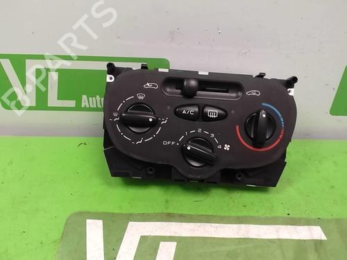 Used Climate control PEUGEOT 206 Hatchback (2A/C) 1.4 HDi eco 70 (68 hp) 27037321
