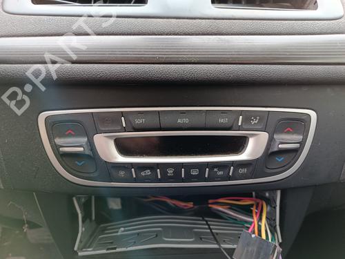 Used Climate control RENAULT MEGANE III Coupe (DZ0/1_) 1.5 dCi (DZ09, DZ0D, DZ1F, DZ1G, DZ14, DZ29) (110 hp) 30444416