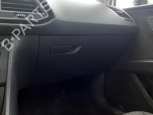 Used Glove box Glove box SEAT LEON (5F1) 1.6 TDI (105 hp) 27038374 27038374