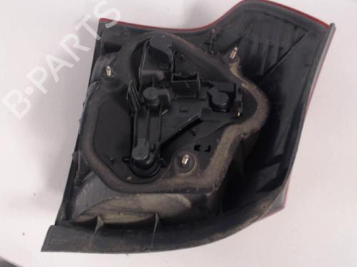 Used Right taillight TOYOTA COROLLA (_E12_) 2.0 D-4D (CDE120R, CDE120L_) (116 hp) 27031474